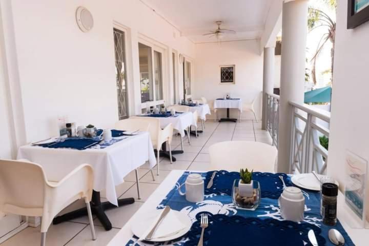 Flamingo Rocks Bed & Breakfast เดอร์บัน ภายนอก รูปภาพ