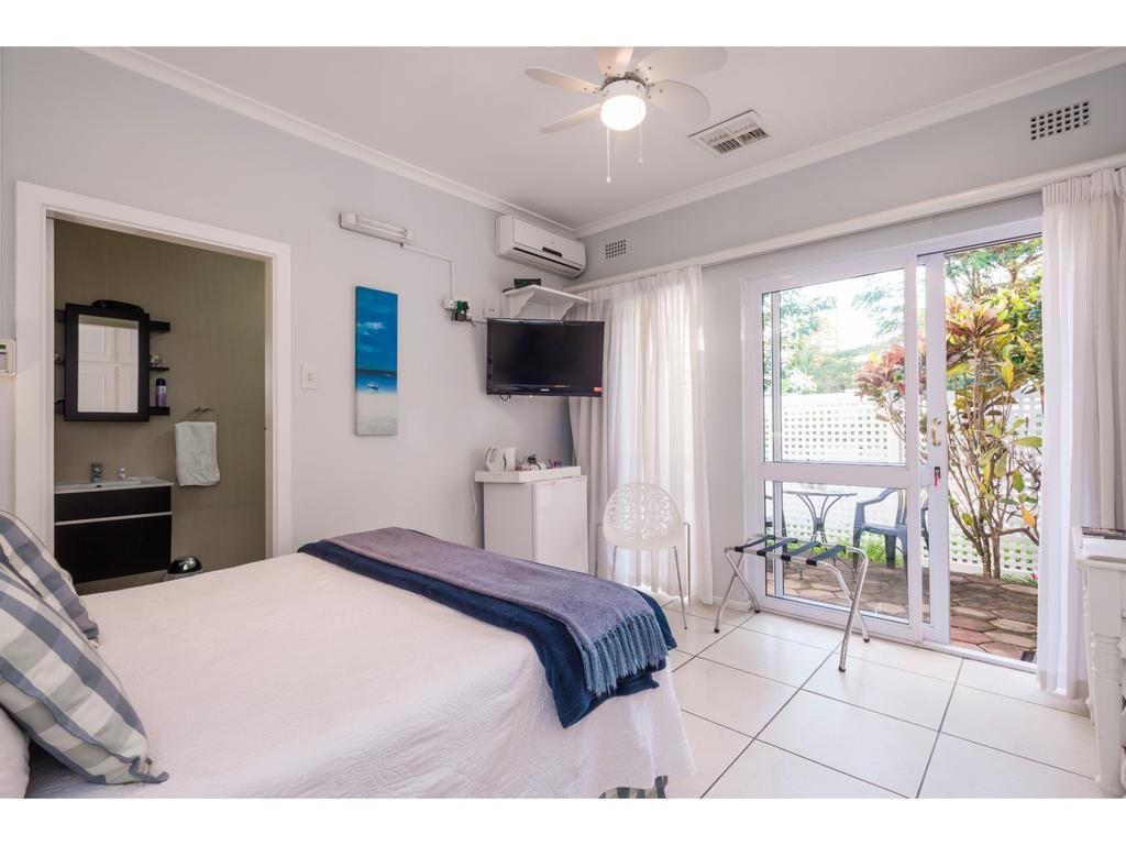 Flamingo Rocks Bed & Breakfast เดอร์บัน ภายนอก รูปภาพ