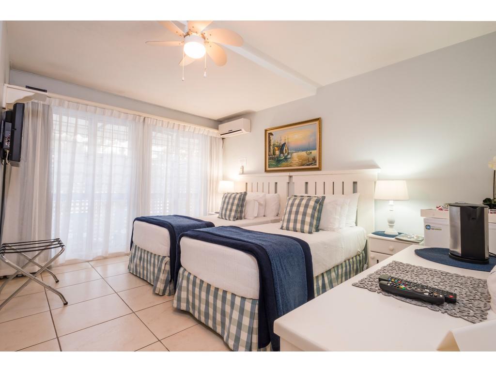Flamingo Rocks Bed & Breakfast เดอร์บัน ภายนอก รูปภาพ