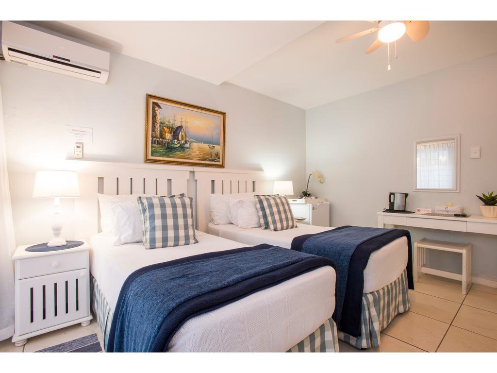 Flamingo Rocks Bed & Breakfast เดอร์บัน ภายนอก รูปภาพ