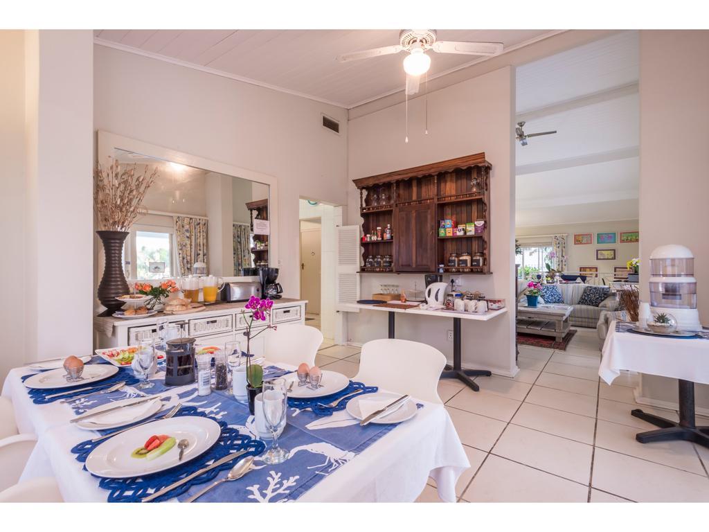Flamingo Rocks Bed & Breakfast เดอร์บัน ภายนอก รูปภาพ