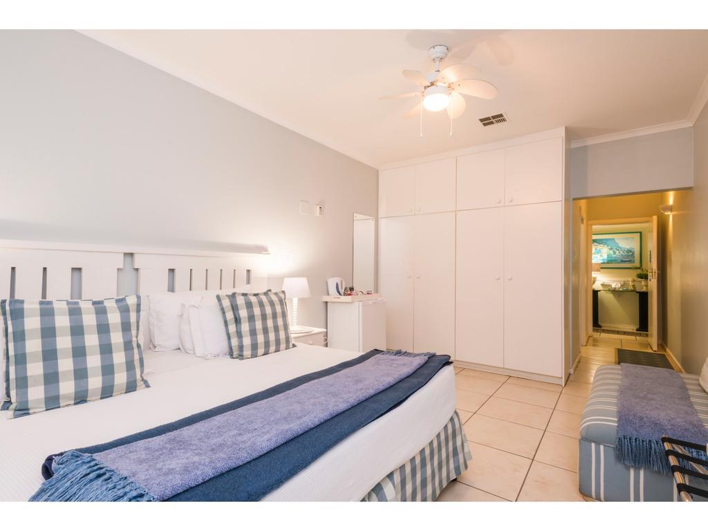 Flamingo Rocks Bed & Breakfast เดอร์บัน ภายนอก รูปภาพ